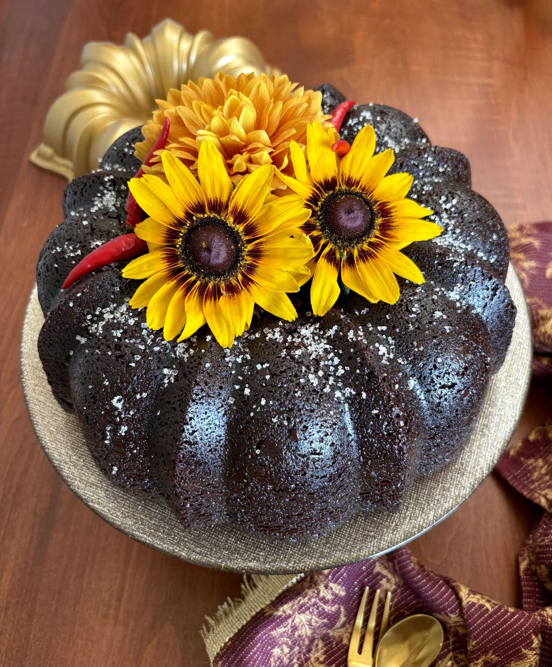 Ember cake detail
